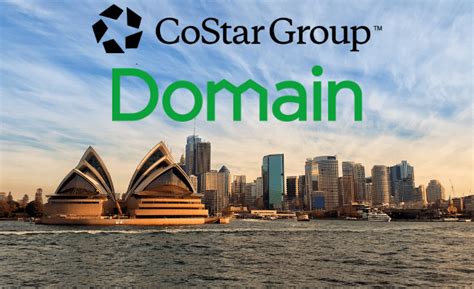 costar submits  cash  billion takeover bid  domain