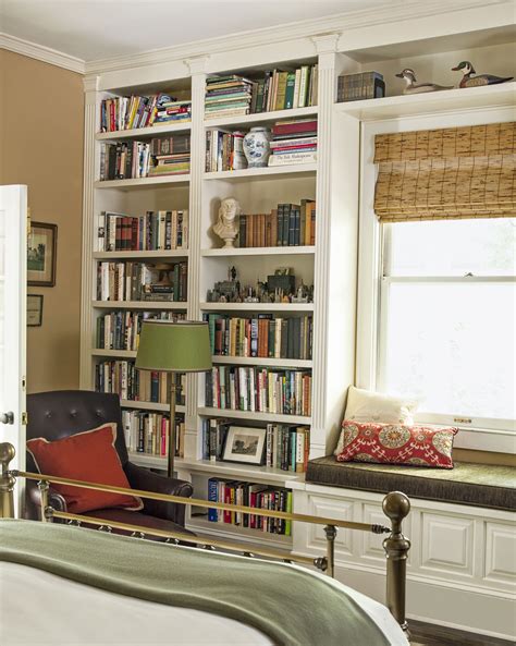 Стеллаж у окна (52 фото)