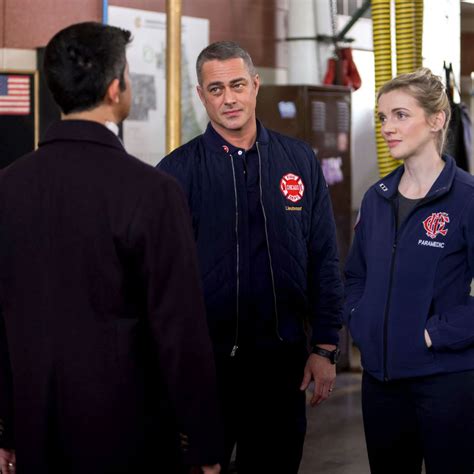 chicago crossover death explained  dramatic episodes