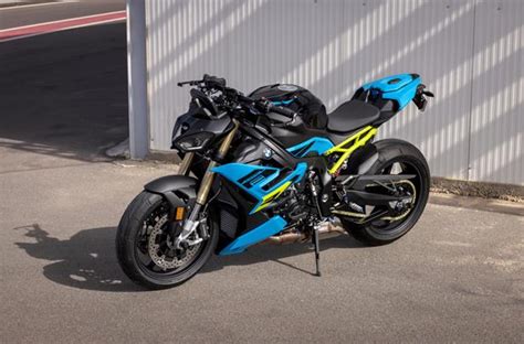 Bmw Revamp Their S R And M R Naked Bike Range For