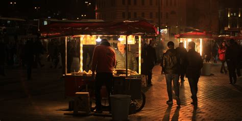 İstanbul un Efsane Sokak Lezzetleri Typelish