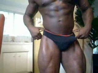 Str Bodybuilder Pop Out His Big Tool Gay Black Porn XHamster