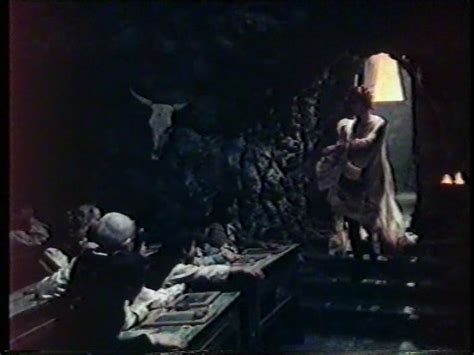 Naked Dusica Zegarac In Covjek Koga Treba Ubiti