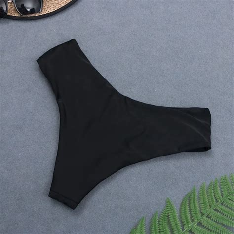 Jasmine Simple Bikini