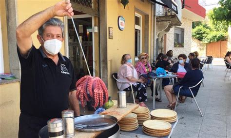 Pet N Celebra A S A Primeira Feira Tras O Confinamento