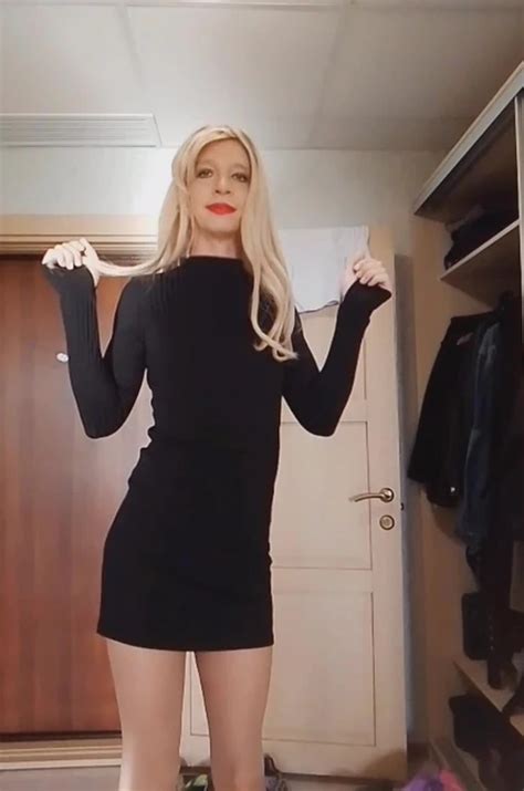 Dancing In Front Of The Camera Vladasexytrans Shemale Amateur Porn