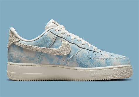 Nike Air Force 1 Low "Blue Suede" FD0883-400 | SneakerNews.com