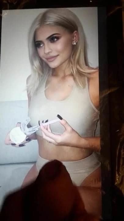 Kylie Jenner Cum Tribute Gay Man Porn XHamster