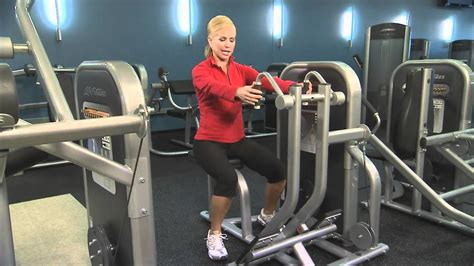 Life Fitness Circuit Series Seated Row Instructions Youtube