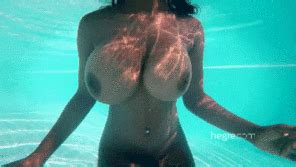 Big Tits Underwater Porn Pic