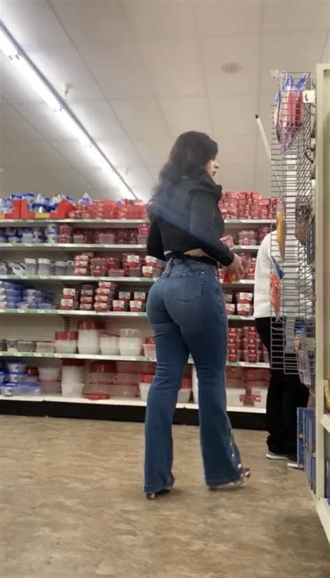Big Juicy Booty Latina In Jeans Not Oc Tight Jeans Forum