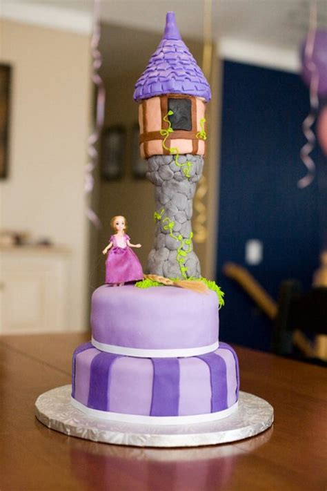 Tangled Birthday Cake