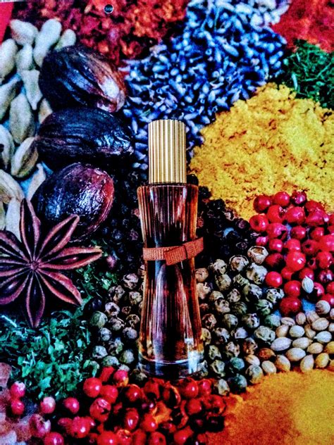 Youth Dew Amber Nude Estée Lauder perfume a fragrance for women