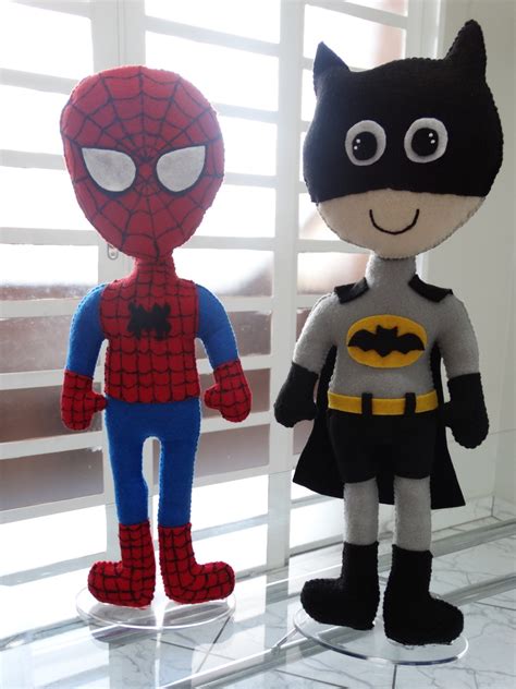 Bonecos Grandes Super Herois - 8
