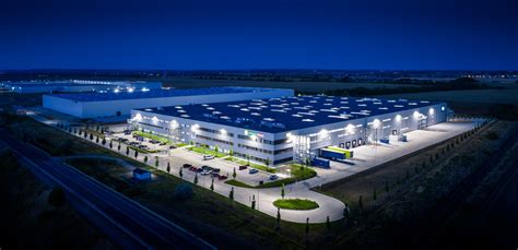 5 Reasons Why To Lease an Industrial Property Instead of Buying