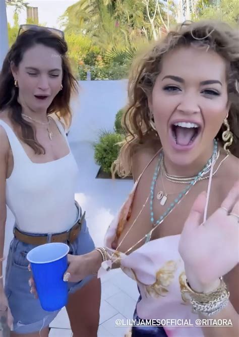 Rita Ora Flashes Her Nude Boob With A Big Nipple 18 Pics Videos TheFappening