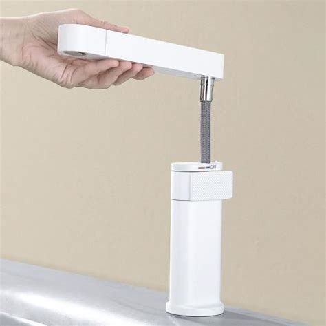 Copper Basin Faucet LED Digital Display Pull Out Hot And Cold Water Taps