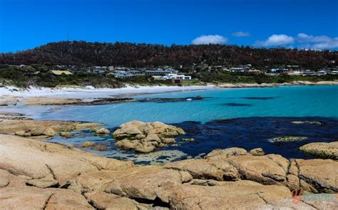 towns  tasmania   set foot