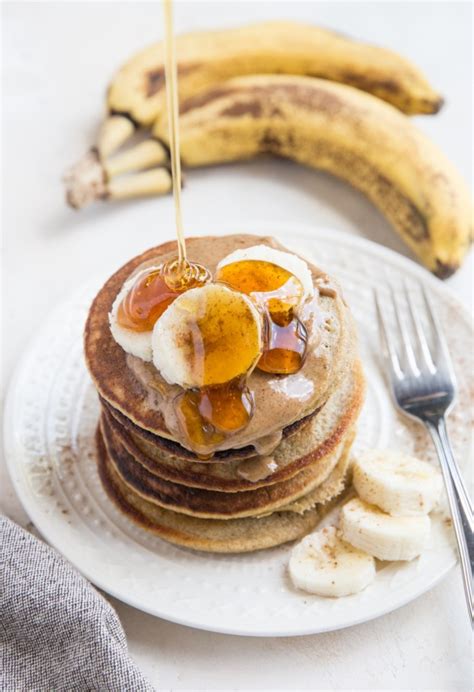 Flourless Oatmeal Banana Pancakes The Roasted Root