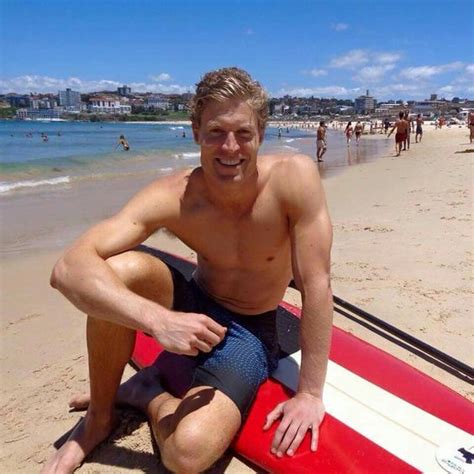 dr chris brown bondi vet net worth