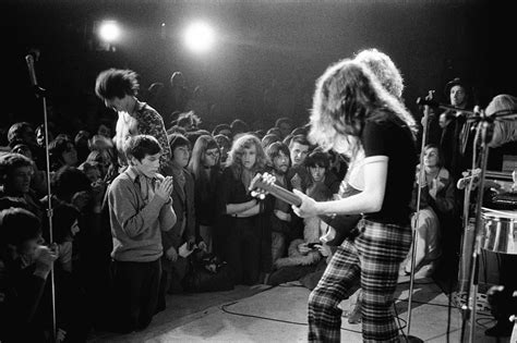 Rare And Unseen Led Zeppelin Photos Hardcore Husky