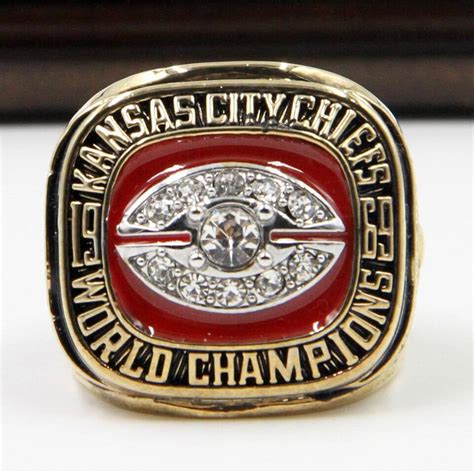 NFL 1969 Super Bowl IV Kansas City Chiefs Championship Replica Ring