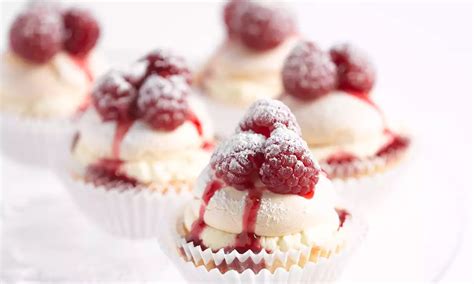 Frambozen Pavlova Cupcakes Recept Dr Oetker