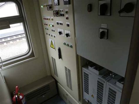 В Кирове мужчине поездом отрезало часть ноги - Экспресс газета