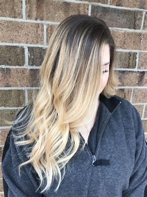 20 Grown Out Roots Blonde Hair FASHIONBLOG