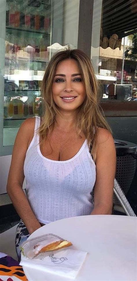 I Wanna See My Mom S Tits Bounce While You Guys Fuck Her Rough Scrolller