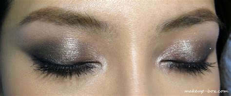 The Makeup Box Weekend Smoky Sparkle Urban Decay Naked Smoky Look