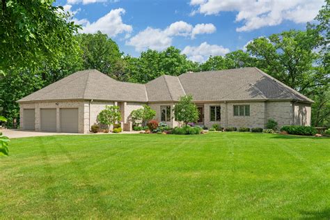 Mansion for sale: Mississippi riverfront views with cozy features