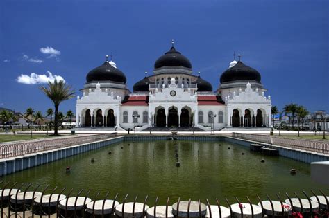 Blog FUAD - Informasi Dikongsi Bersama: Most Beautiful Mosques In The World