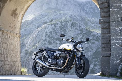 Triumph Speed Twin 1200 RS Test 2025