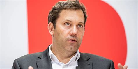 Spd Chef Klingbeil Will Weitere Mindestlohn Erh Hung