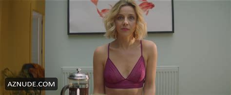 SOPHIA DI MARTINO Nude AZNude