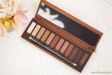 Urban Decay Naked Heat Palette Eat Love Make up блог за козметика