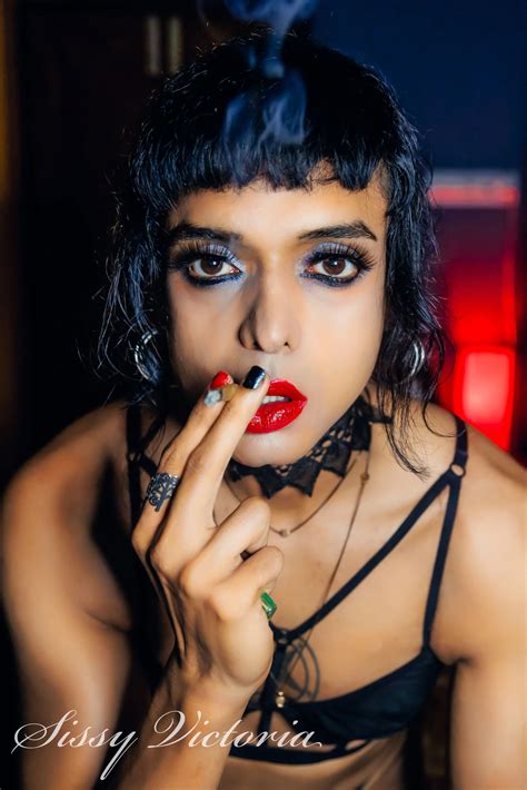 Sissy Victoria S House 14 Nude Pics XHamster