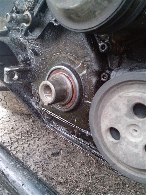 Вроде потёк сальник коленвала, но не тут то было! — ГАЗ Соболь, 2,3 л ...