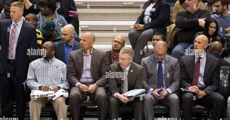 Milwaukee Bucks Coaching Staff - Goimages 411