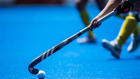 Hockey stick: Know the size, weight and materials used