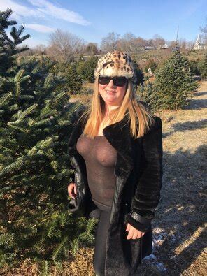 Blonde Big Booty Cfwives E B A Ed Porn Pic