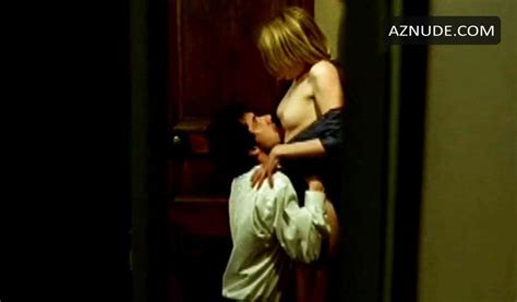 ISABELLE CARRE Nude AZNude