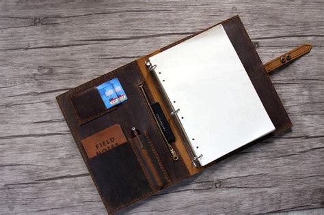 Personalized Leather Portfolio Binder – LeatherNeo