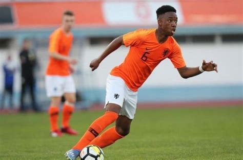Kaget Bintang Timnas Belanda U 19 Soroti Justin Hubner Yang Debut