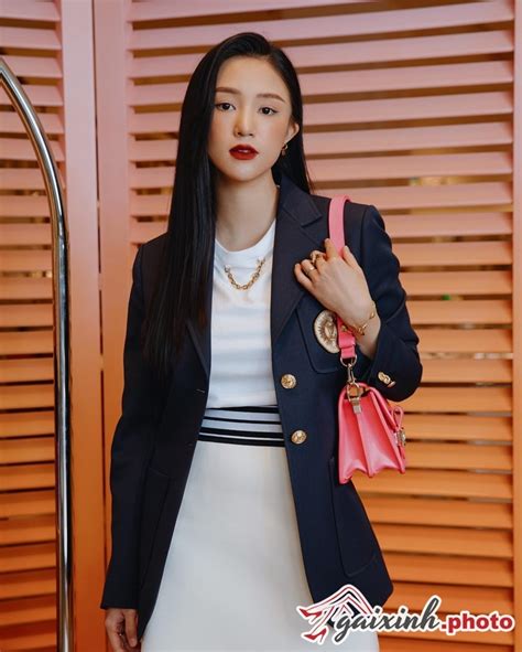 Hot Girl Salim Khoe Vẻ Đẹp Ngất Ngây Cá Tính