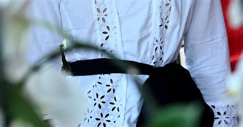 Russian Influencer Facing Jail After Posing Naked Next To Sacred Tree In Bali Daily Record