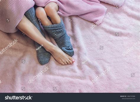 Mother Son Naked Feet Images Stock Photos Vectors Shutterstock