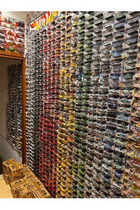 HOT WHEELS Hotweels Oyuncak Demir Arabalar 3 lü Paket 3 AYRI MODEL YOLLANIR Fiyatı Yorumları