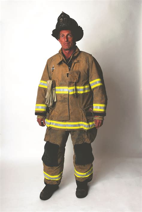Local fireman dedicates life to his work | News, Sports, Jobs - Journal